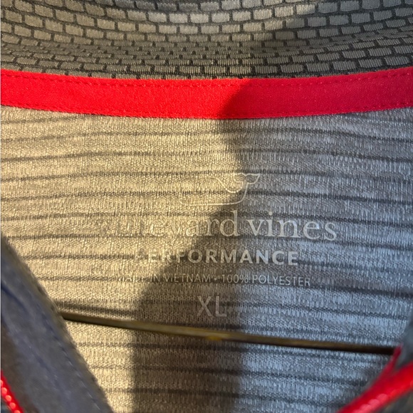 Vineyard Vines Performance 1/4 Zip - Picture 4 of 4